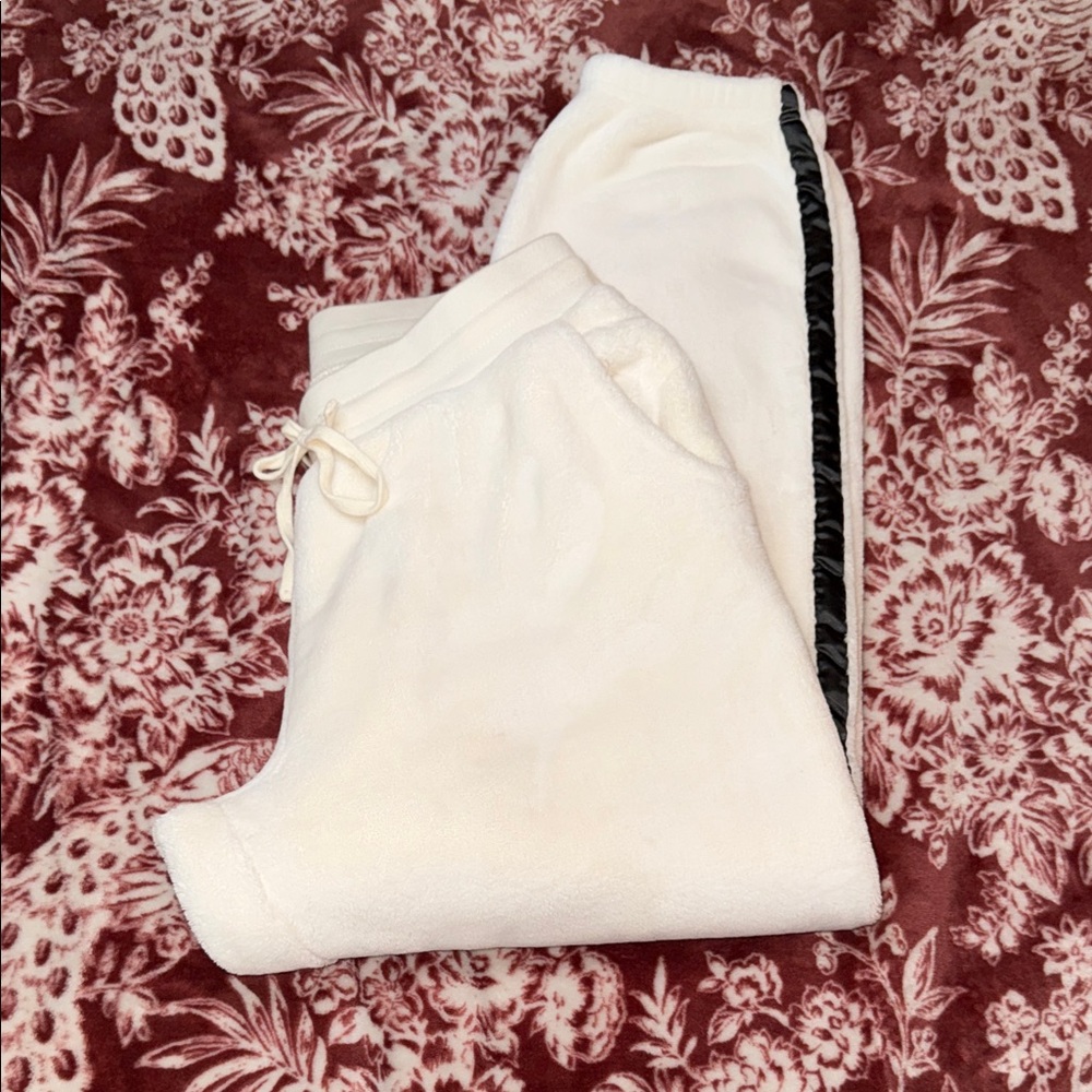 Women’s World Market off White Fur Sweatpants W Black Satin Strip Down Both Legs